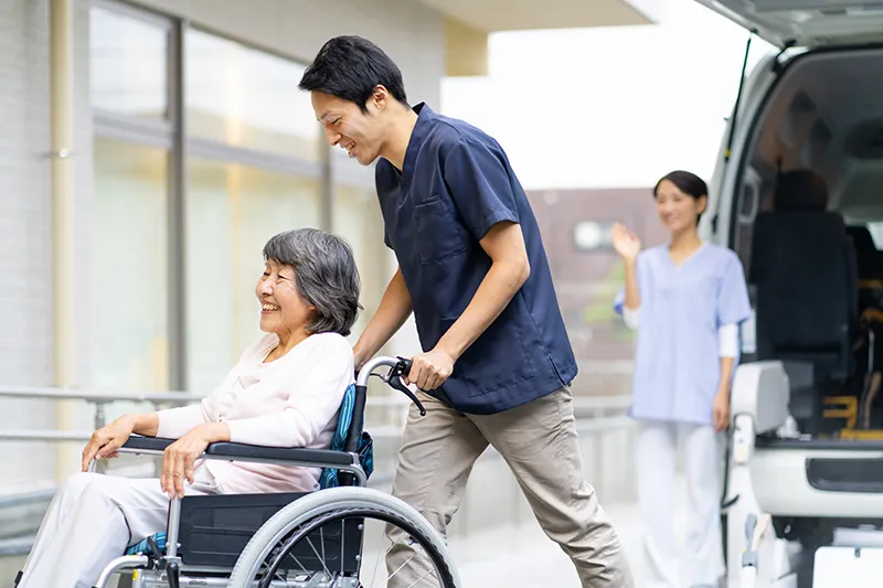 通院・リハビリなどの医療機関送迎